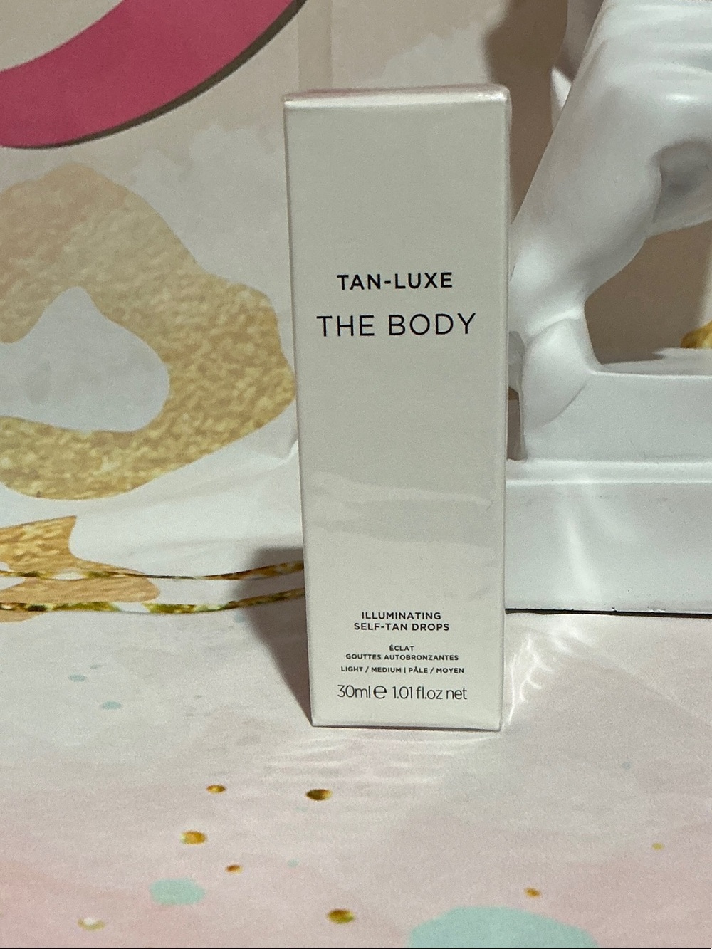 The Body Illuminating Self-Tan Drops — light/medium